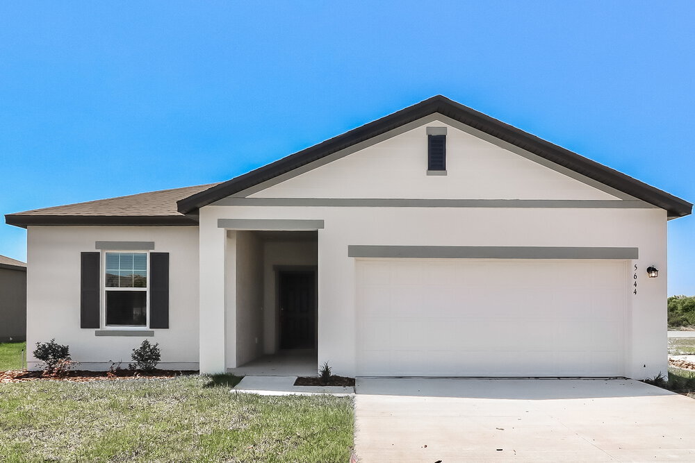Foto principal - 5645 Alexander Springs Pl