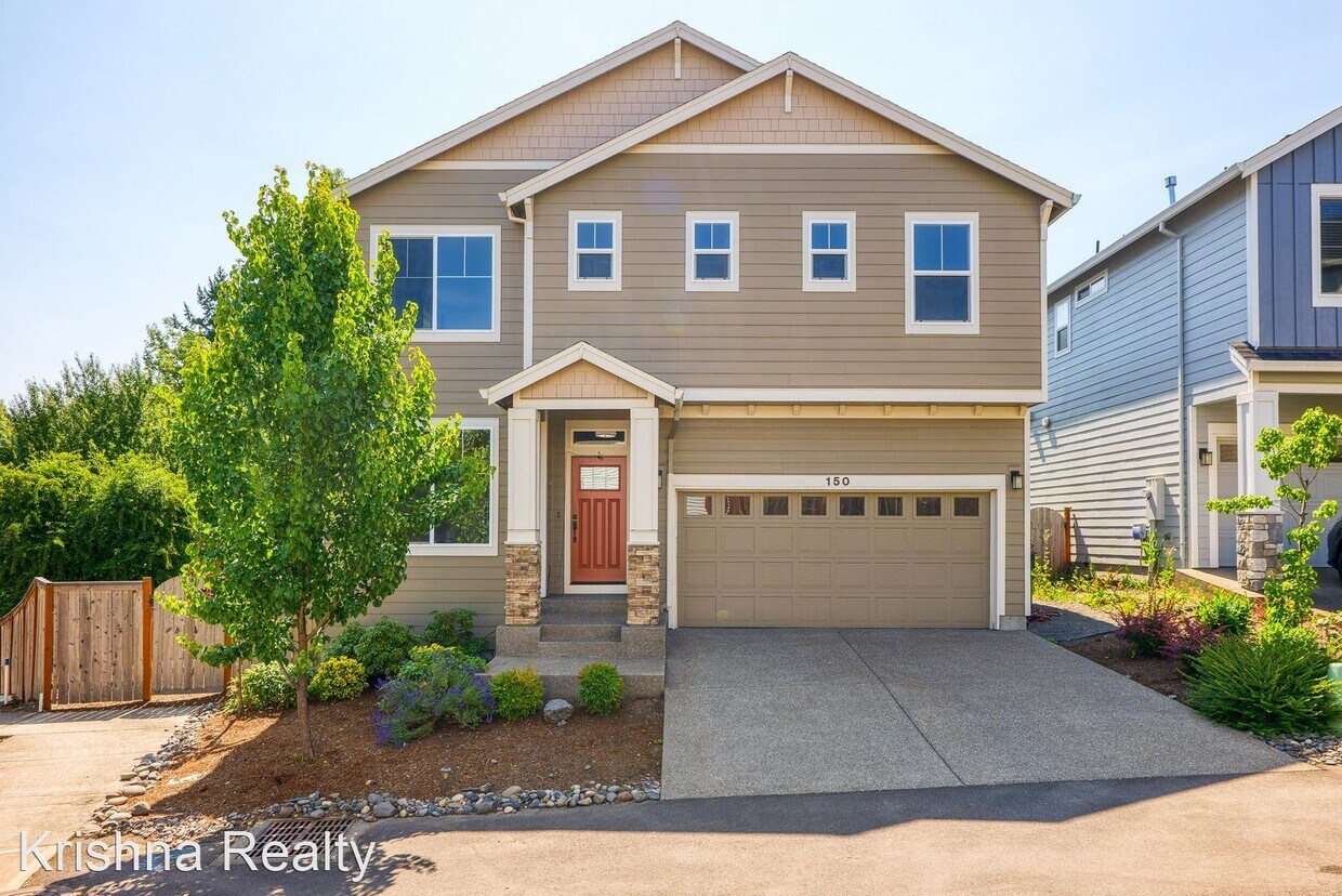 3 br, 2.5 bath House 150 NE 66th Ave House Rental in Hillsboro, OR