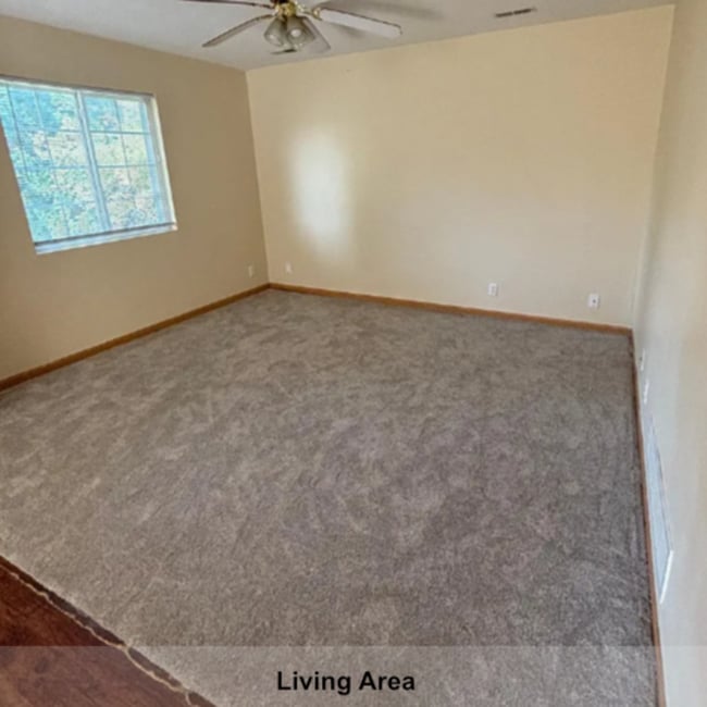 Building Photo - 3115 Holdrege St