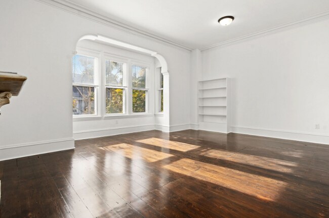 Foto del edificio - 120 F St