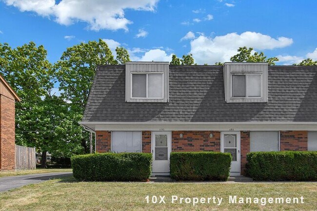 Foto del edificio - 1190-1196 Mccarley Dr