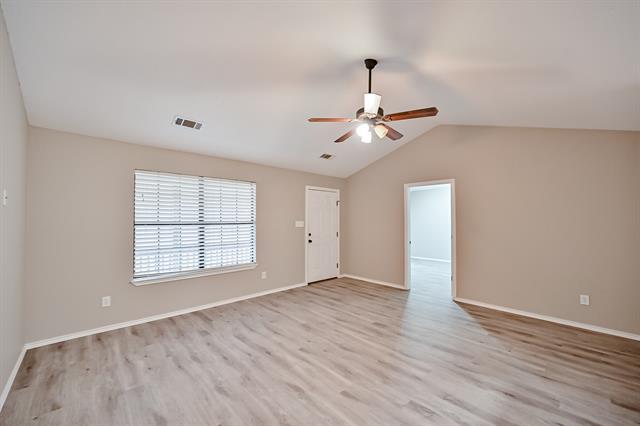 Building Photo - 9701 Forest Dr