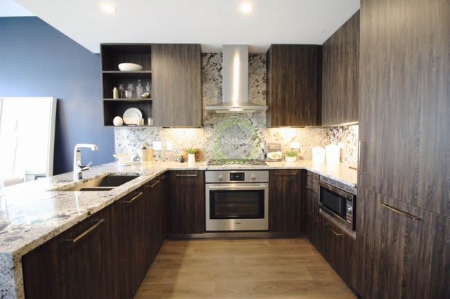 Foto del edificio - 762 N Hudson Ave