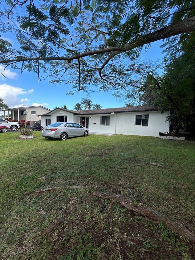 Foto principal - 17521 SW 93rd Ave