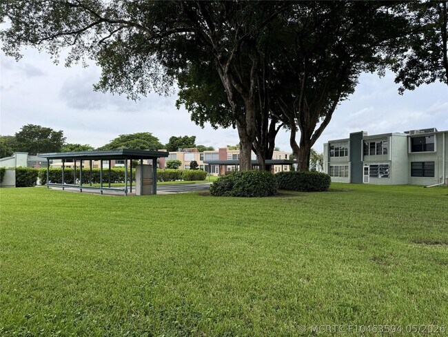 Foto del edificio - 7365 NW 18th St