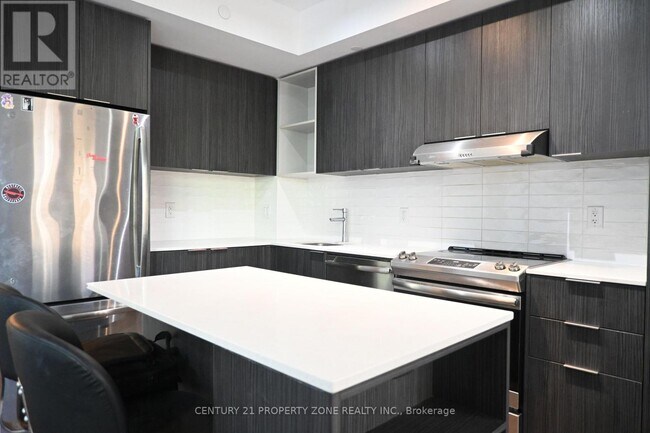 Photo du bâtiment - 2530 Eglinton Ave W