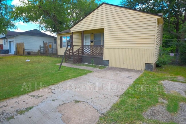 Building Photo - 6268 E Latimer St