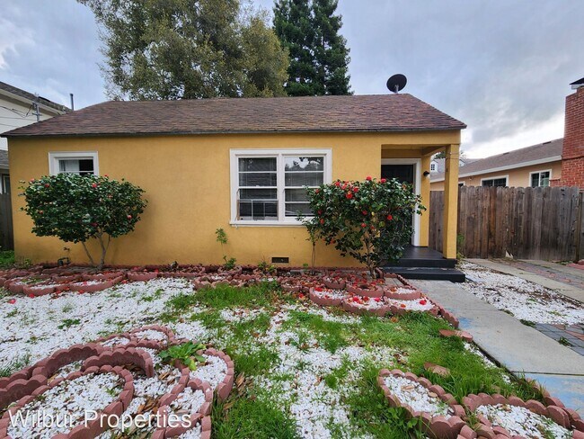 Building Photo - 2 br, 1 bath House - 1040 Fife Avenue
