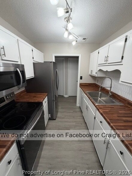 Building Photo - 209 Eppingdale Dr