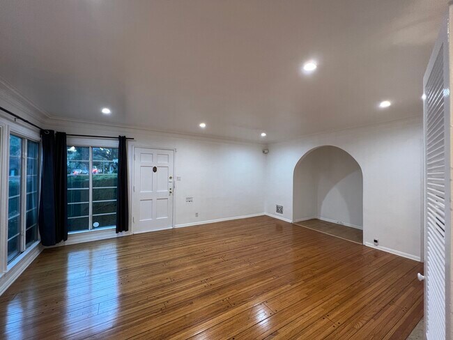 Foto del edificio - 9191 W 3rd St
