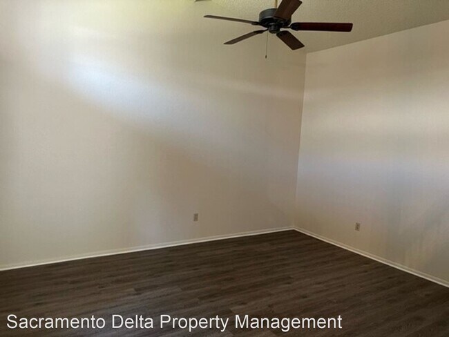 Building Photo - 3 br, 2.5 bath House - 7531 Deltawind Drive