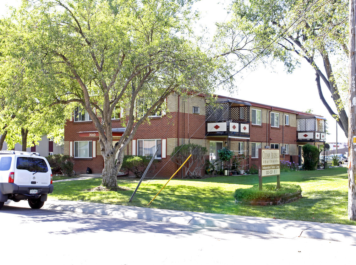 Primary Photo - Cedar Avenue Apartments