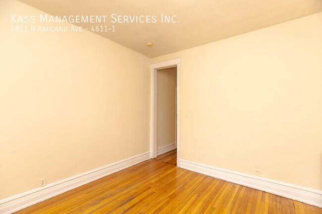 Foto del edificio - 4611 N Ashland Ave
