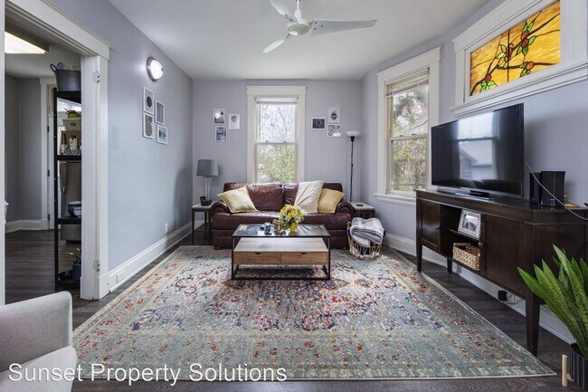 Foto del edificio - 4 br, 1.5 bath House - 3115 Minot Avenue 1