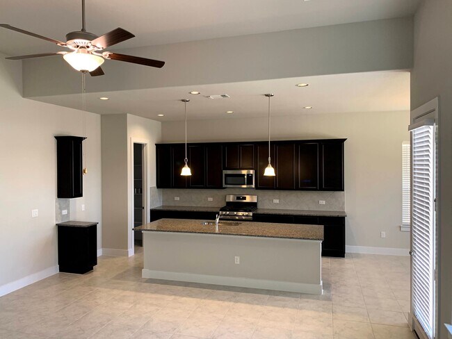 Building Photo - 10717 Charger Wy