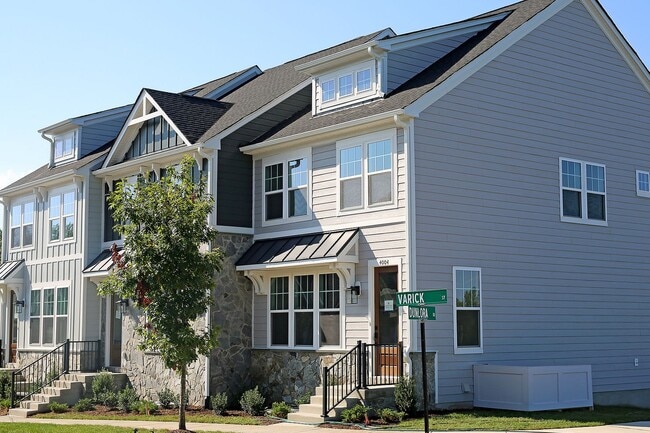 Foto del edificio - Dog-Friendly Townhome in Dunlora Park