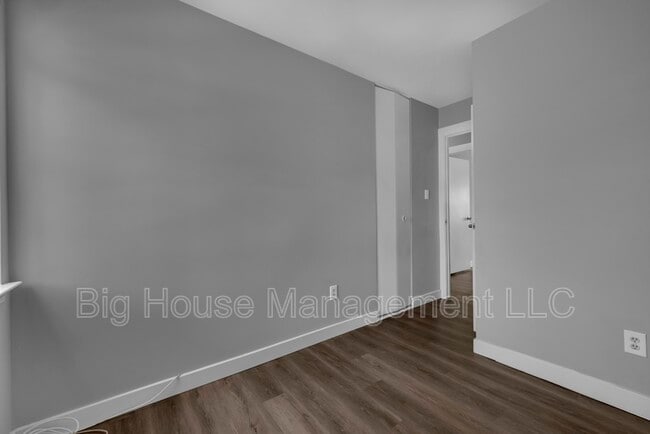 Building Photo - 3387 Ryon Ct