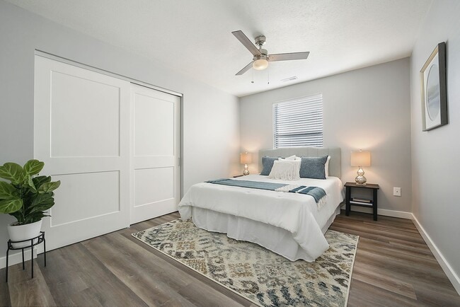 Interior Photo - RedStone Place