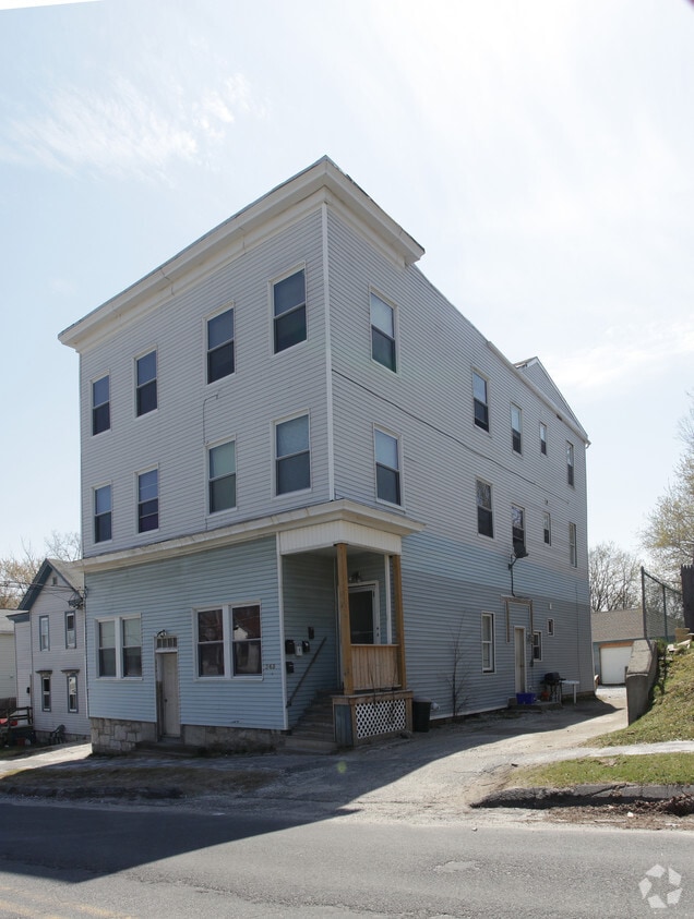 Building Photo - 343 Columbus Ave