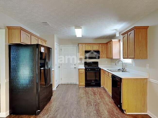 Foto del edificio - 3561 Stephens Creek Pl