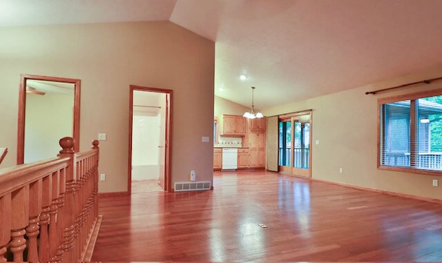 Foto del edificio - 4012 S April Pl