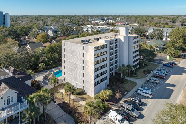 From street. - The Cane Patch Condominiums