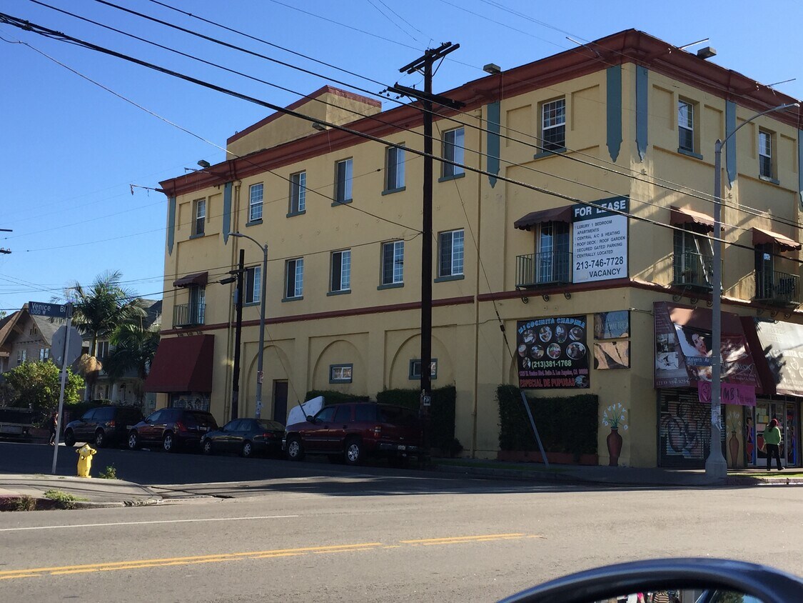 Primary Photo - 1325 Venice Blvd