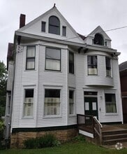 Building Photo - 510 E Beau St