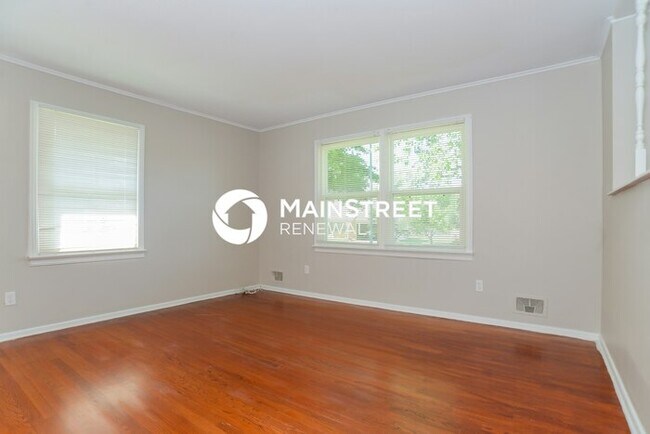 Building Photo - 3 Bedroom Pet-Friendly Home in INDEPENDENC...