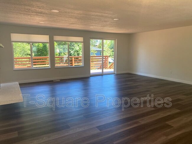 Building Photo - 23901 46th Ave W