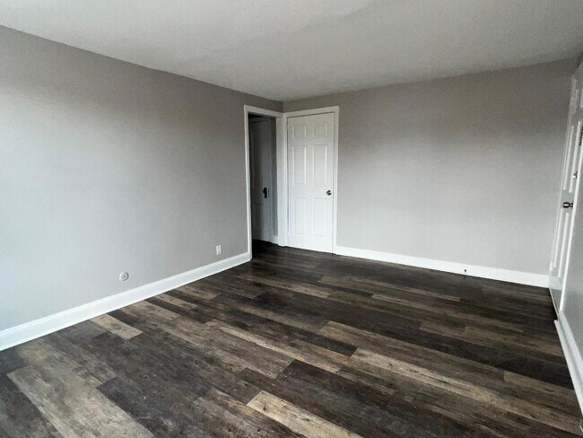 Sala de estar - 448 E Baltimore Ave