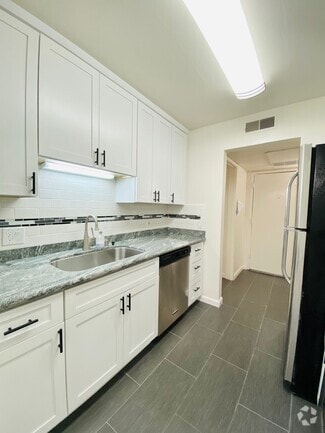 Kitchen Sink - 350 N Civic Dr