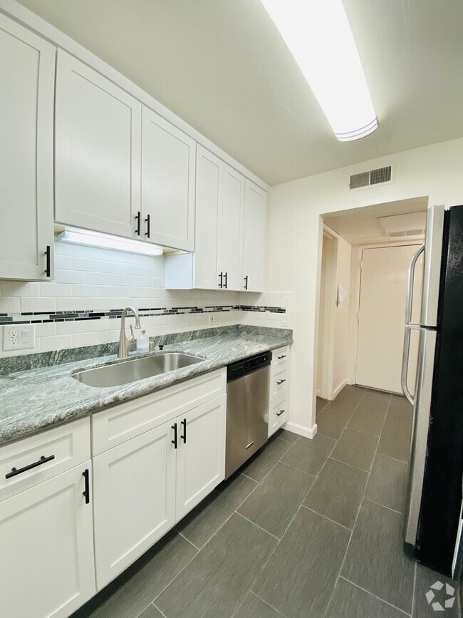 Kitchen Sink - 350 N Civic Dr