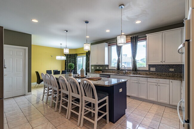 Building Photo - 1360 Cog Hill Ct