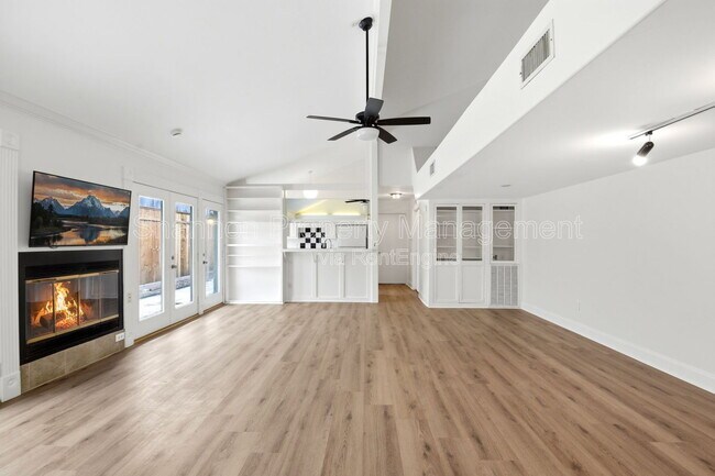 Foto del edificio - 2501 Driscoll St
