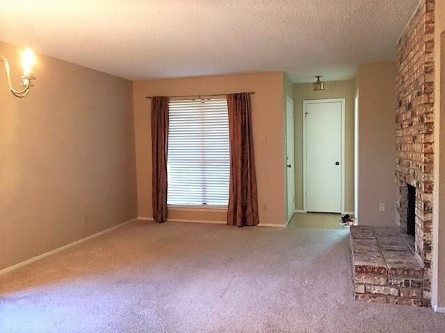 Building Photo - 1805 W Spring Creek Pkwy