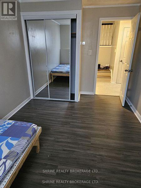 Building Photo - 343 Fleming Dr