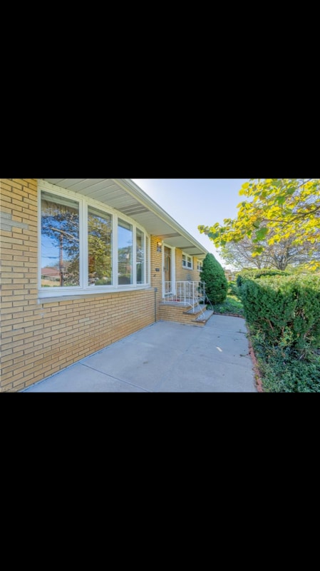 Building Photo - 3791 Higley Rd