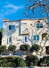 Building Photo - 4950 Voltaire St