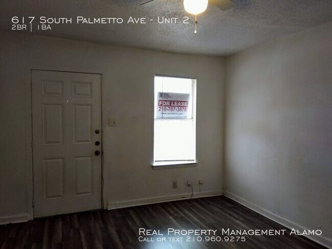 Foto del edificio - 2 Bedroom 1 bath unit near Alamodome!