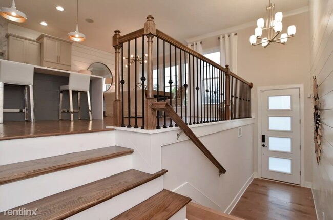 Building Photo - 3 br, 3.5 bath Townhome - 234 Braeden Way