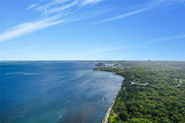 Foto del edificio - 175 SE 25th Rd