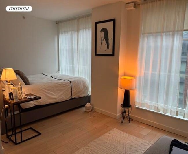 Foto del edificio - 535 W 43rd St