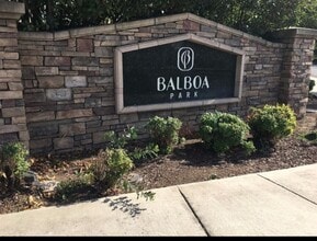 Building Photo - 1360 Shady Ln