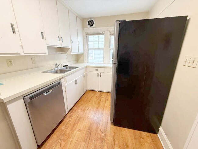 Foto del edificio - 18231 Winslow Rd