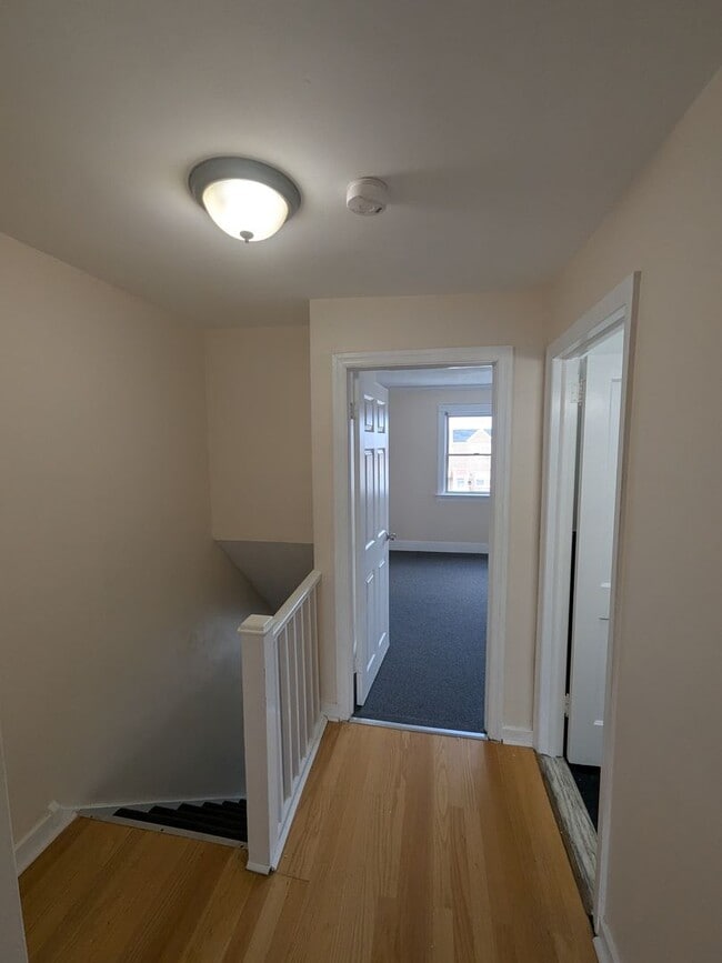 Building Photo - Updated Home - Northeast Philadelphia