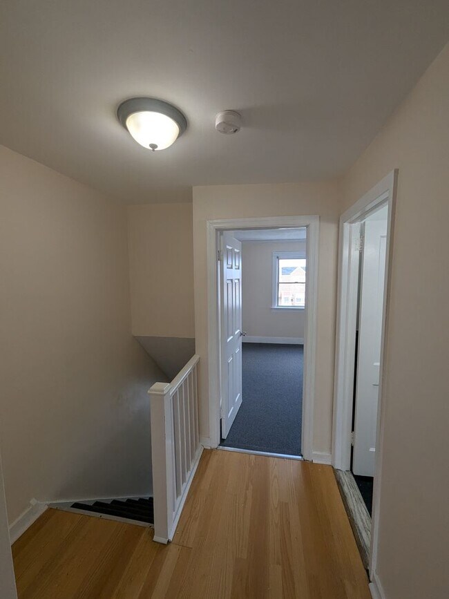 Foto del edificio - Updated Home - Northeast Philadelphia