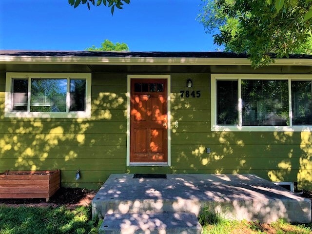 Building Photo - 7845 2nd St