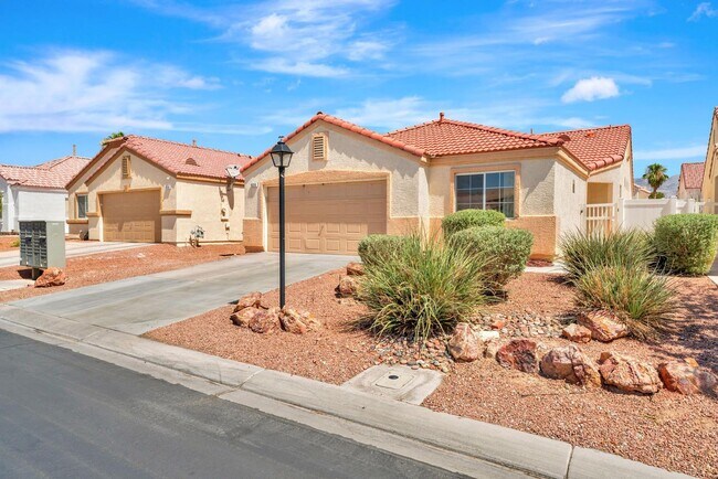 Building Photo - Gated Community  Single Story In North Las...