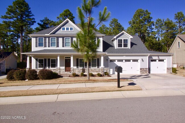 Building Photo - 111 Broom Sedge Ln